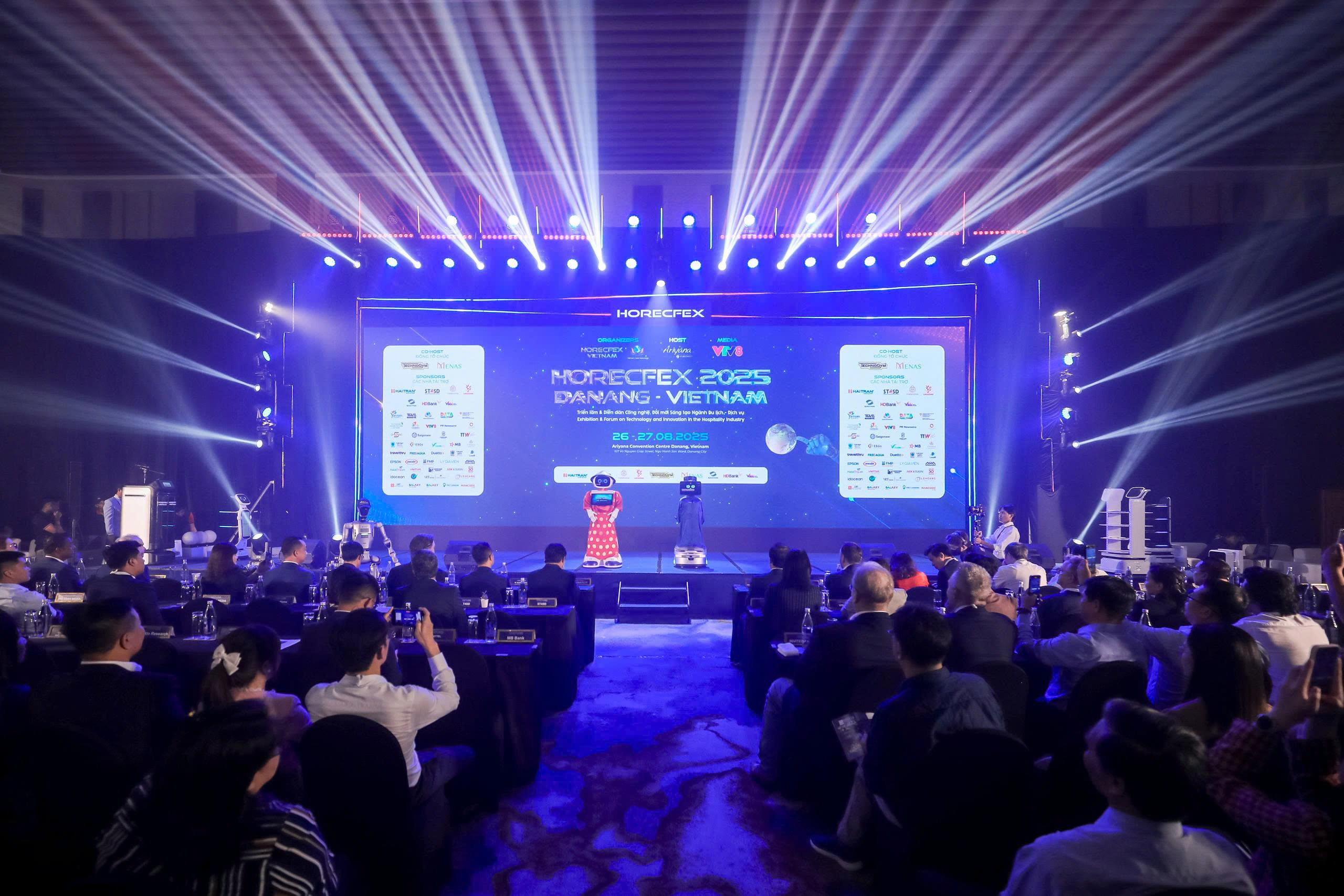 HÀNG LOẠT CON SỐ THỐNG KÊ “CHOÁNG NGỢP” TỪ HORECFEX VIỆT NAM 2025, KHẲNG ĐỊNH SỨC HÚT CỦA SỰ KIỆN DẪN ĐẦU NGÀNH HORECA